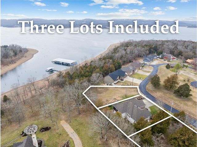 626 Gray Fox Road, Blue Eye, MO 65611