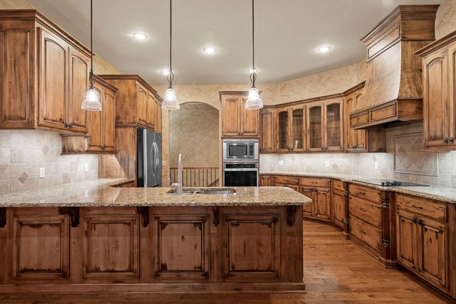 626 Gray Fox Road, Blue Eye, MO 65611