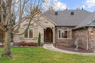 626 Gray Fox Road, Blue Eye, MO 65611
