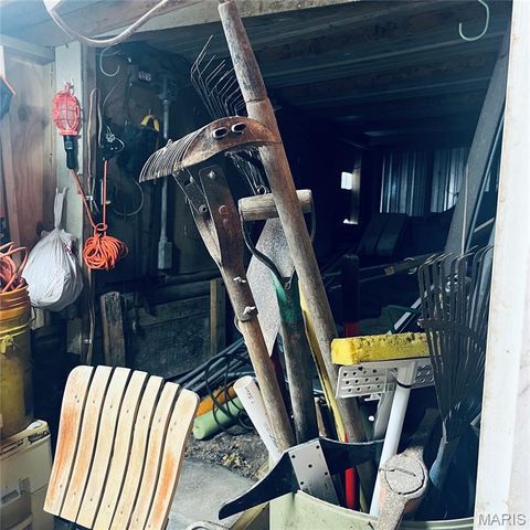 6845 Pawnee, French Village, MO 63036