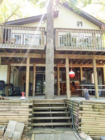 6845 Pawnee, French Village, MO 63036