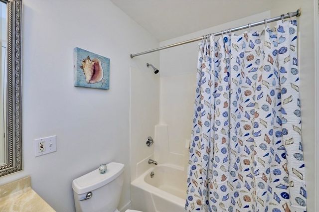 289 Essex St 308, Salem, MA 01970