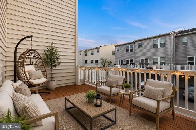 422 LOPATA RD, Phoenixville, PA 19460