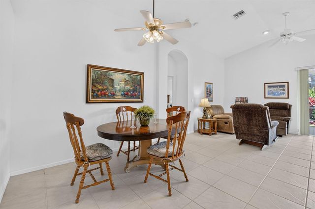 5293 Grey Birch Lane, Boynton Beach, FL 33437