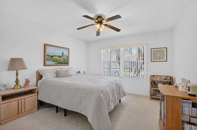 5293 Grey Birch Lane, Boynton Beach, FL 33437