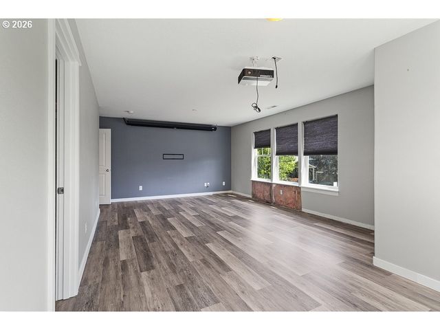 10789 Sw CLEAR St, Tualatin, OR 97062