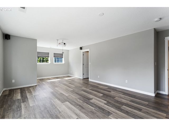 10789 Sw CLEAR St, Tualatin, OR 97062