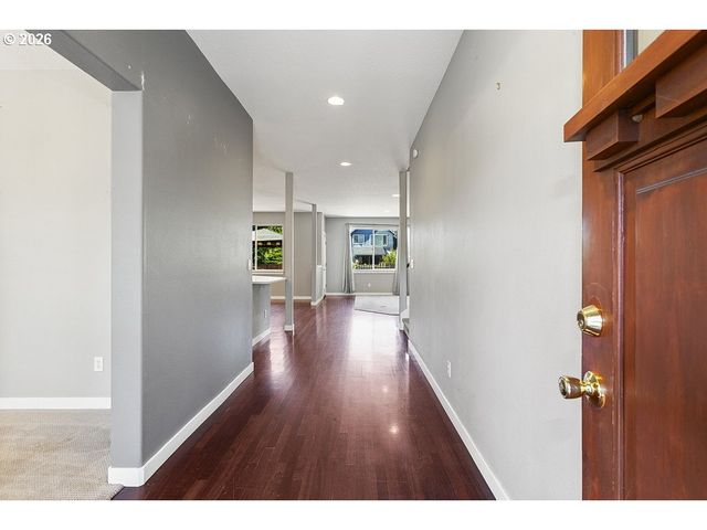 10789 Sw CLEAR St, Tualatin, OR 97062