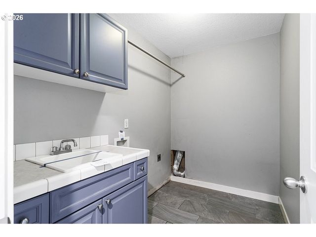10789 Sw CLEAR St, Tualatin, OR 97062