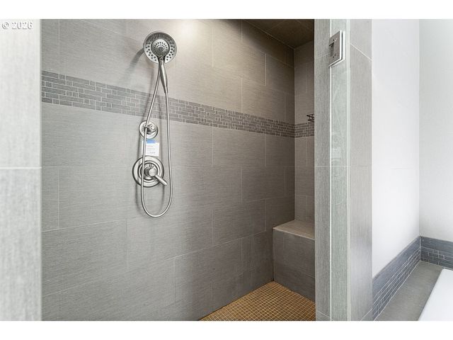 10789 Sw CLEAR St, Tualatin, OR 97062