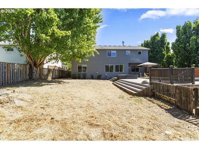 10789 Sw CLEAR St, Tualatin, OR 97062
