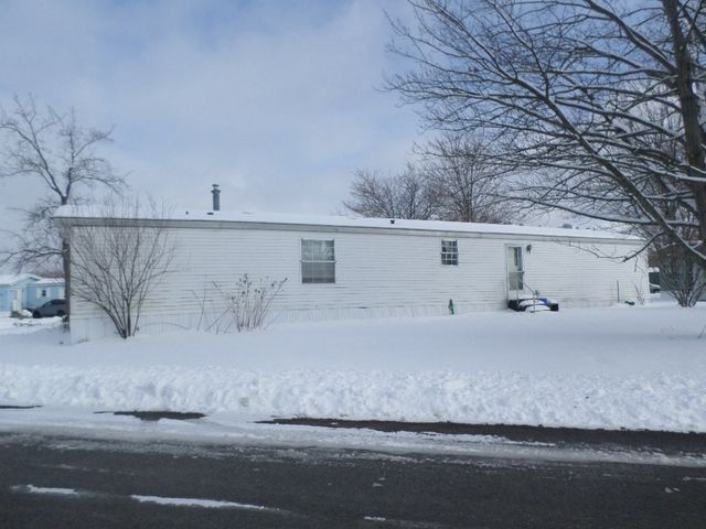 5149 HENDERSON LOT 60 Road, Erie, PA 16509