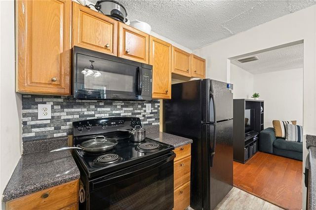 6901 Gallant SE Circle 13, Mableton, GA 30126