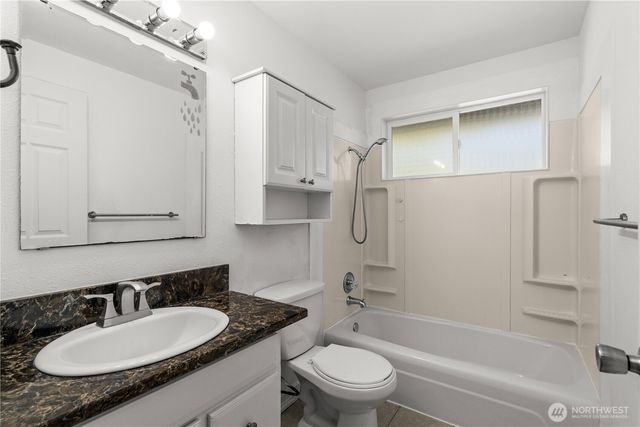 9713 Wright Bliss RD NW, Gig Harbor, WA 98329