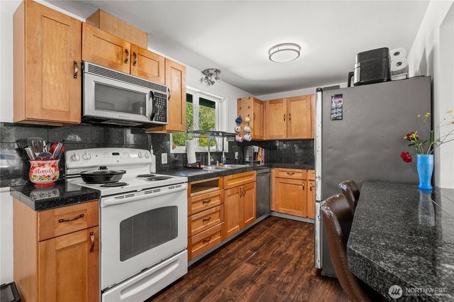 9713 Wright Bliss RD NW, Gig Harbor, WA 98329