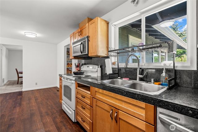 9713 Wright Bliss RD NW, Gig Harbor, WA 98329