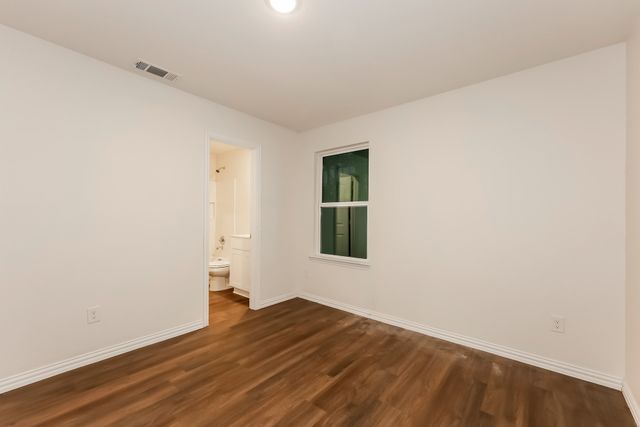 2213 Dillard Street, Fort Worth, TX 76105