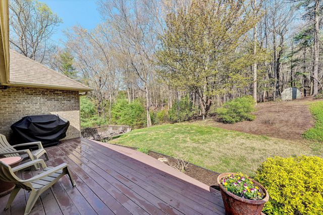 499 Cahas LN, Boones Mill, VA 24065