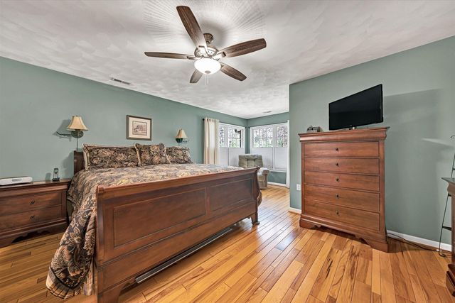 499 Cahas LN, Boones Mill, VA 24065