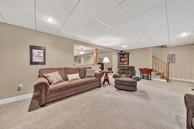 499 Cahas LN, Boones Mill, VA 24065