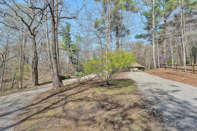 499 Cahas LN, Boones Mill, VA 24065