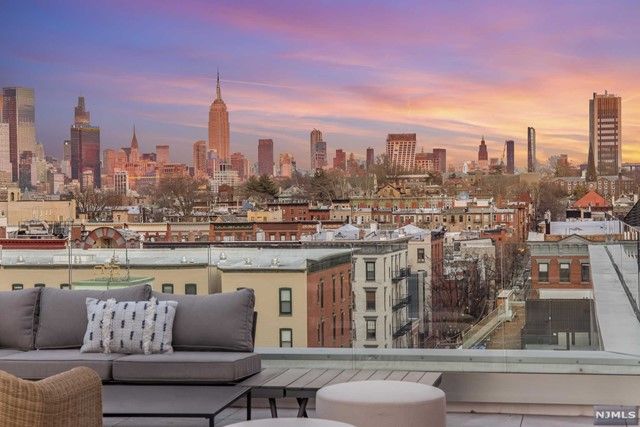 720 Clinton Street, Hoboken, NJ 07030