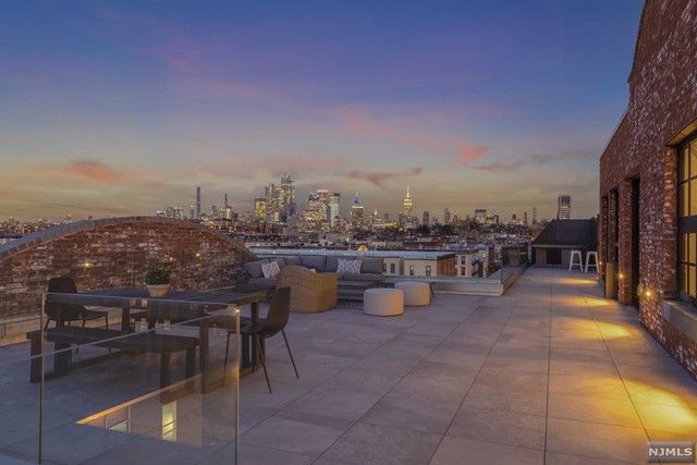 720 Clinton Street, Hoboken, NJ 07030