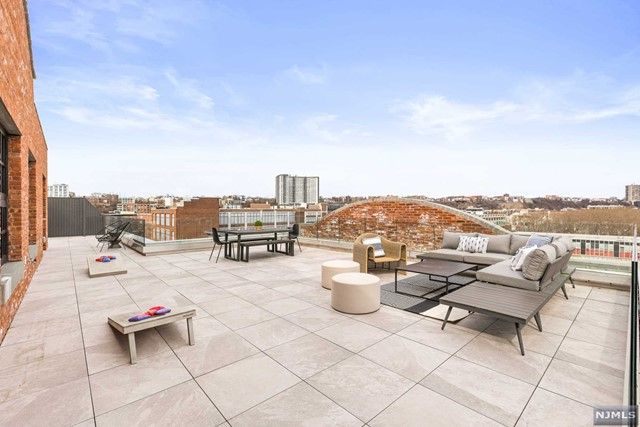 720 Clinton Street, Hoboken, NJ 07030