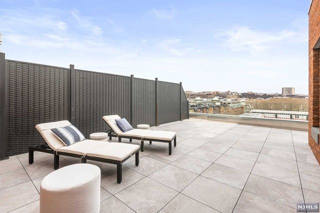 720 Clinton Street, Hoboken, NJ 07030