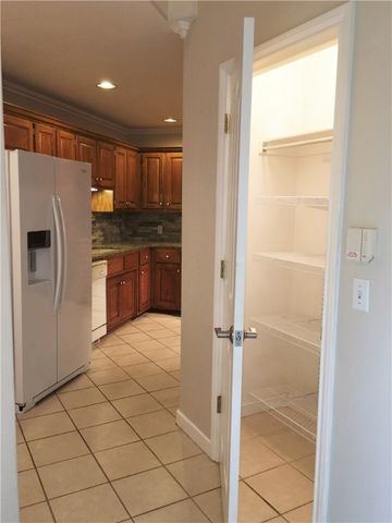 74 E Cydnee Street, Fayetteville, AR 72703