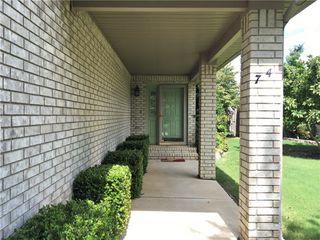74 E Cydnee Street, Fayetteville, AR 72703