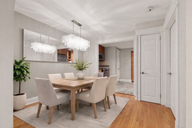 180 Commonwealth Ave B, Boston, MA 02116