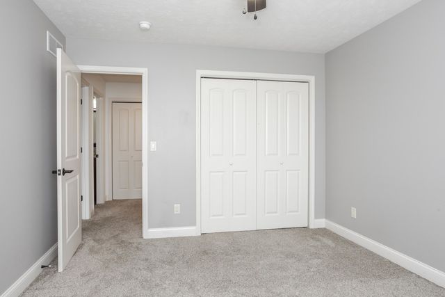 2807 Vrooman Court, Bloomington, IL 61704