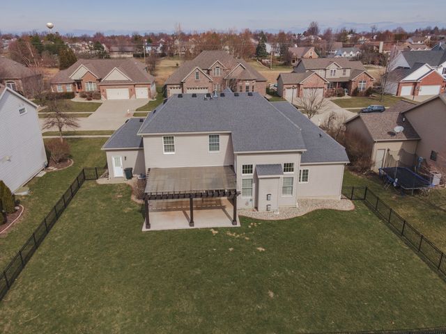 2807 Vrooman Court, Bloomington, IL 61704