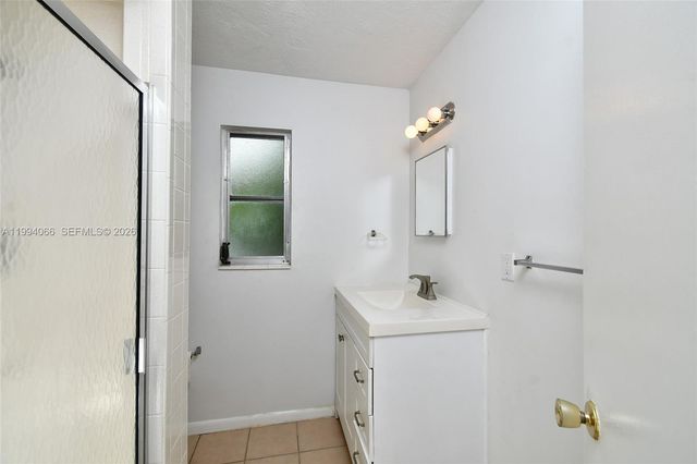 25 N Maples St., Lehigh Acres, FL 33936