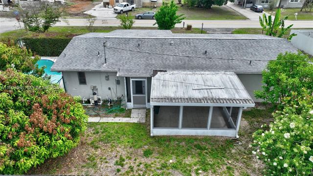 25 N Maples St., Lehigh Acres, FL 33936