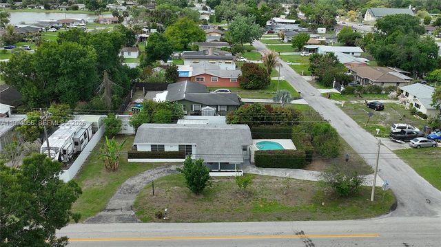 25 N Maples St., Lehigh Acres, FL 33936