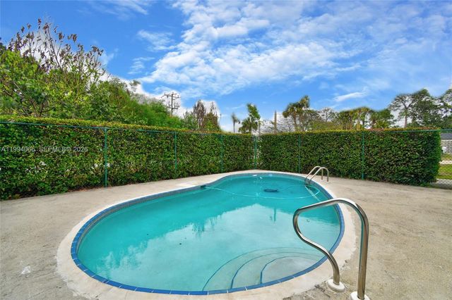 25 N Maples St., Lehigh Acres, FL 33936