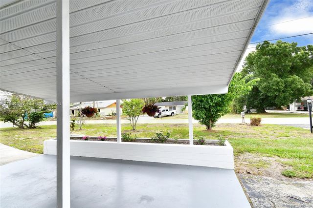 25 N Maples St., Lehigh Acres, FL 33936