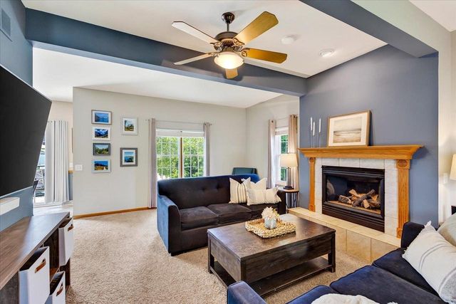1398 Overlook Pass, Sun Prairie, WI 53590