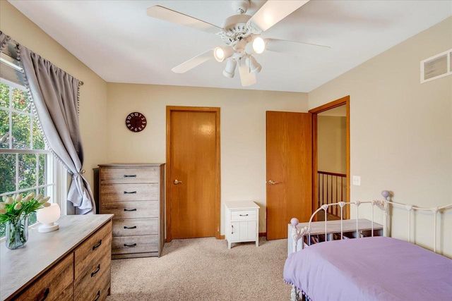 1398 Overlook Pass, Sun Prairie, WI 53590