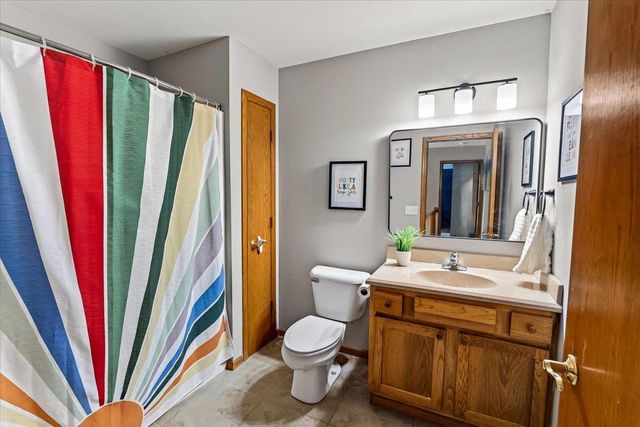 1398 Overlook Pass, Sun Prairie, WI 53590