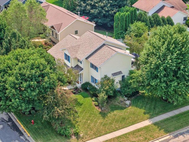 1398 Overlook Pass, Sun Prairie, WI 53590