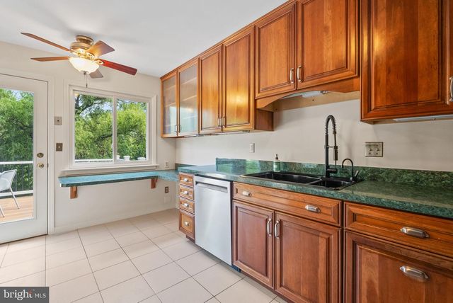 5023 SANGAMORE RD, Bethesda, MD 20816