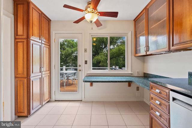 5023 SANGAMORE RD, Bethesda, MD 20816