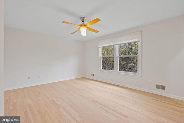 5023 SANGAMORE RD, Bethesda, MD 20816