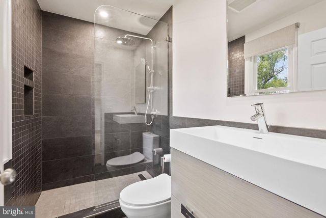 5023 SANGAMORE RD, Bethesda, MD 20816