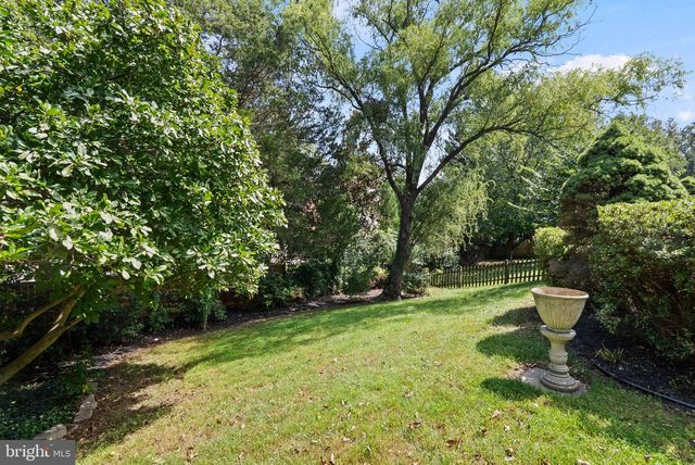 5023 SANGAMORE RD, Bethesda, MD 20816