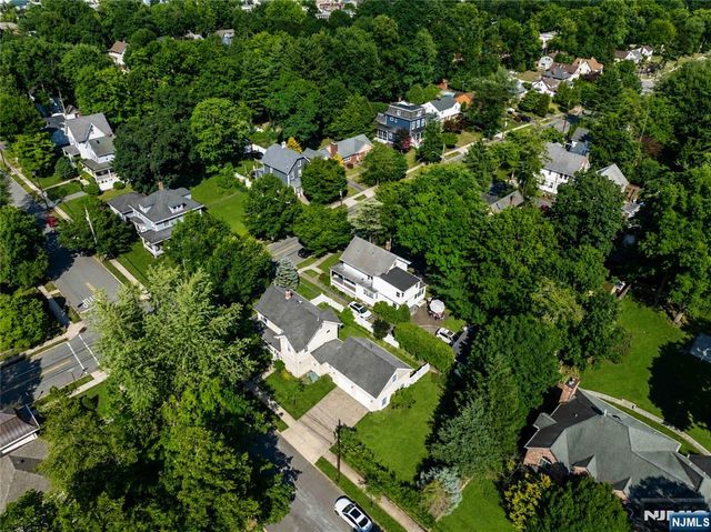308 Demarest Avenue, Closter, NJ 07624