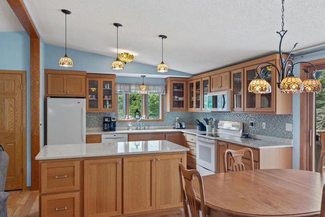 836 Richmond Way, Nekoosa, WI 54457